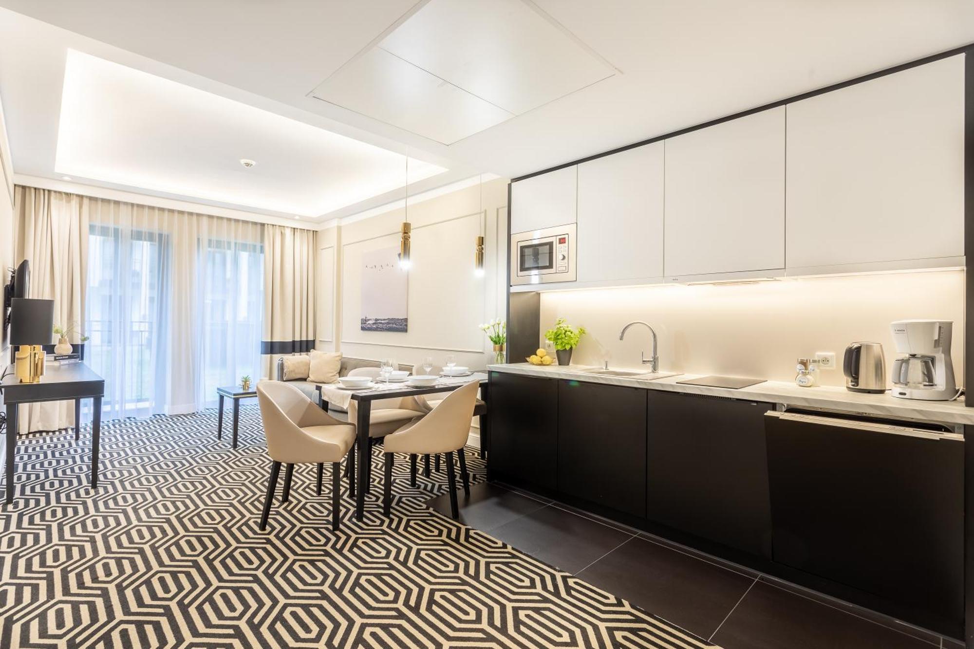 Ambria Apartments Promenada シフィノウイシチェ エクステリア 写真