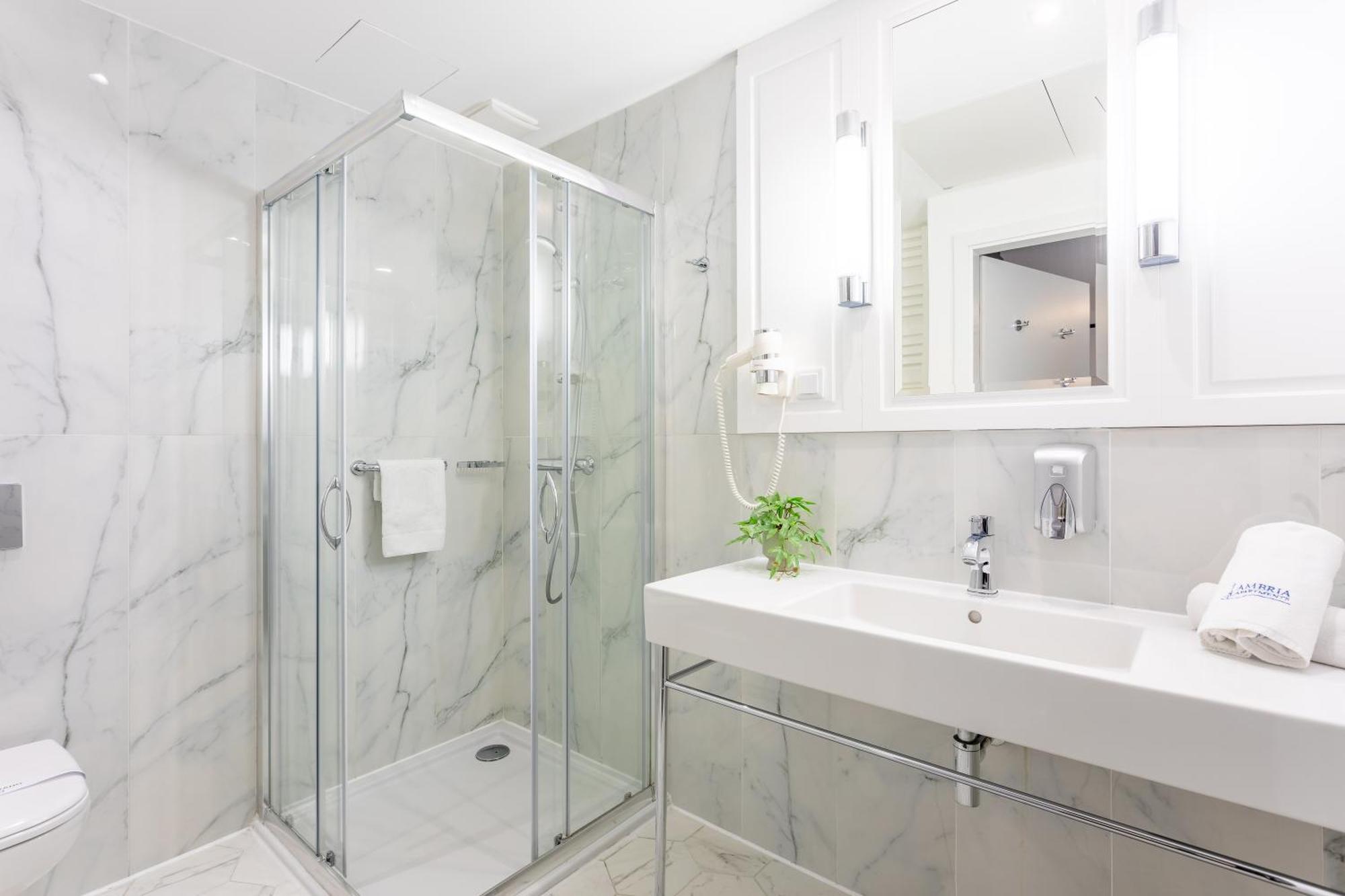 Ambria Apartments Promenada シフィノウイシチェ エクステリア 写真