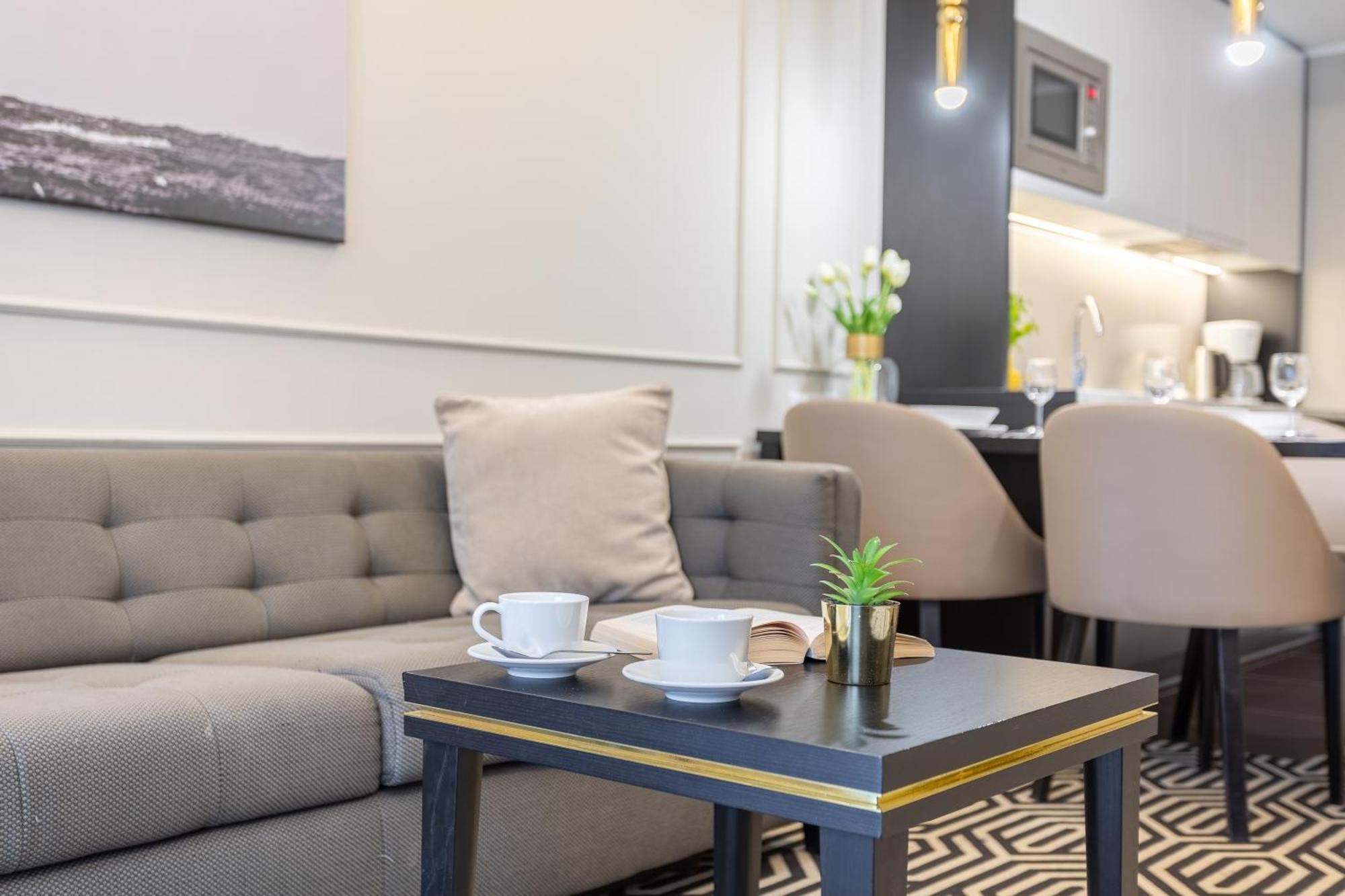 Ambria Apartments Promenada シフィノウイシチェ エクステリア 写真