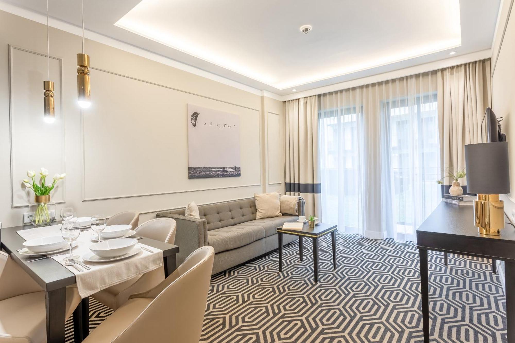 Ambria Apartments Promenada シフィノウイシチェ エクステリア 写真
