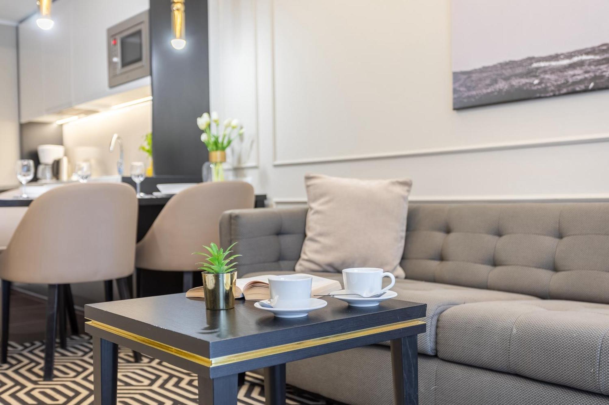 Ambria Apartments Promenada シフィノウイシチェ エクステリア 写真